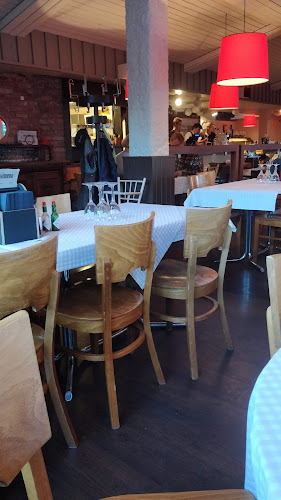 Comentarii opinii despre Martina Forssa