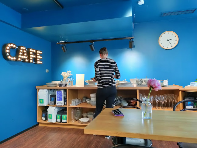 Hemma hair salon and lifestyle cafe - Hämeenlinna