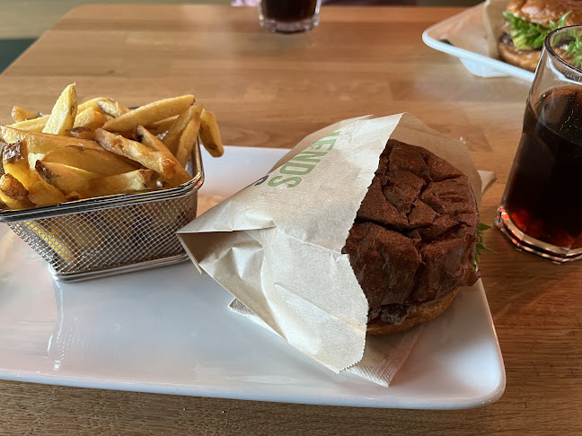 Friends & Brgrs Hyvinkää - Ravintola-ala