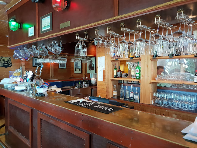 Bar & Restaurant Kommodori - Ravintola-ala