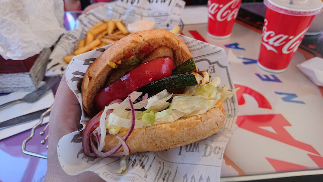 Bus Burger Salpakangas - Ravintola-ala