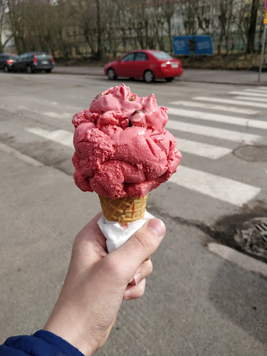 Helsingin Jäätelötehdas, Taivallahden myyntipiste - Helsinki