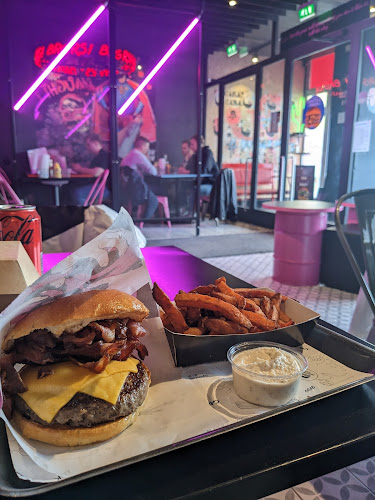 Comentarii opinii despre Naughty BRGR Turku