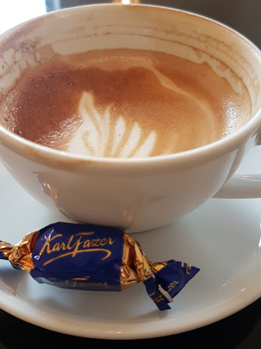 Comentarii opinii despre Fazer Café Aurakatu