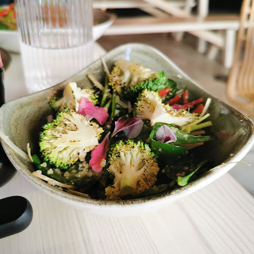 Comentarii opinii despre H Burger Lab