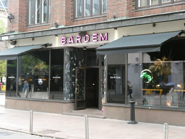 Comentarii opinii despre Bardem