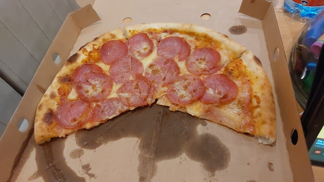 Pizza Paradise - Ravintola-ala