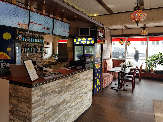 Comments and reviews of Pizza Hour