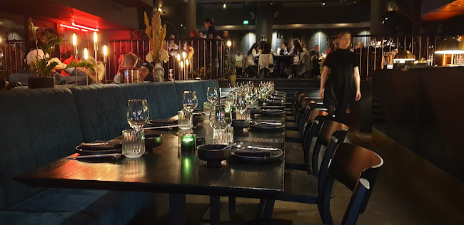 Ravintola Lily Lee Phone number