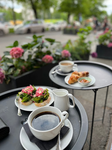 Pyynikintorin Liha ja Kahvi - Ravintola-ala