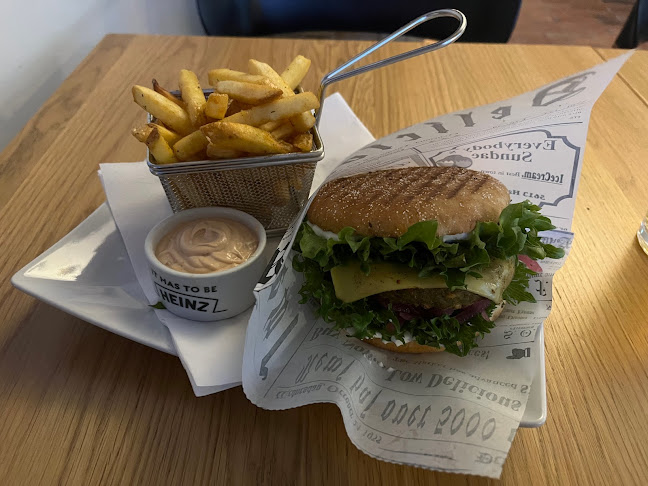 Suntti Kåren Bar & Grill - Turku