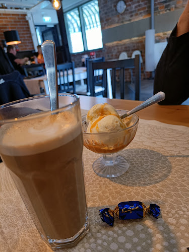 Café Patruuna Oy - Ravintola-ala