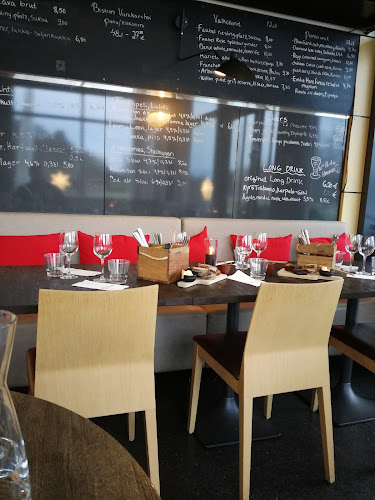 P-paikka Citymarketin alapiha, Limnellin aukio 6, 02400 Kirkkonummi