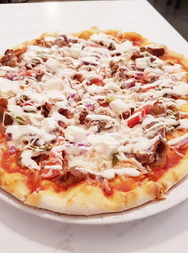 Opinii despre Gammelbackan Pizzeria în Porvoo - Ravintola-ala