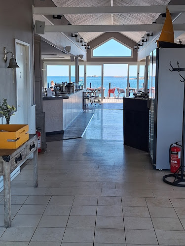 Saariravintola Hangon Portti Open Times