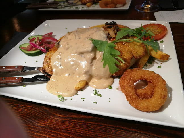 Ismet Ravintola - Ravintola-ala