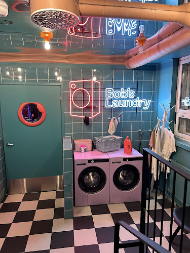 Bob's Laundry - Helsinki