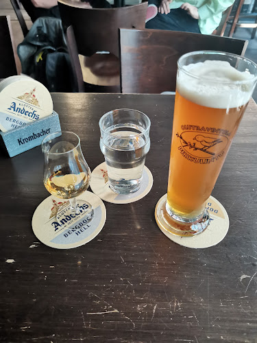 Opinii despre Olutravintola Pikkulintu Ruttopuisto în Helsinki - Ravintola-ala