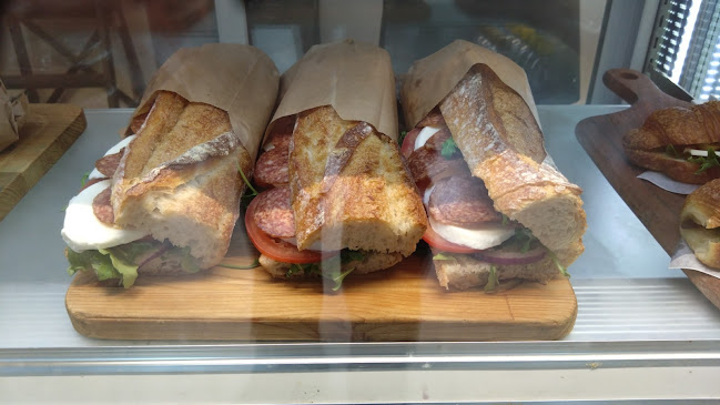 Espoon kahvipaahtimon Tapiolan kahvila