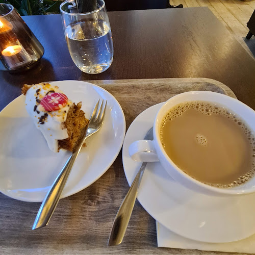 Kauppurienkatu 14-16, 90100 Oulu