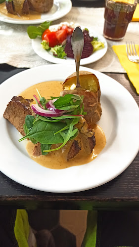 Kerholan keittiö&catering Oy