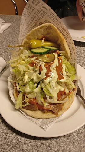 Iskender Kebab Pizzeria - Ravintola-ala