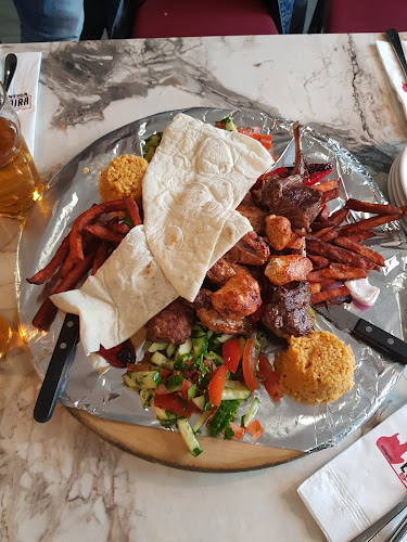 https://www.foodora.fi/en/restaurant/v4gd/iskenderleiri?r=1#restaurant-info