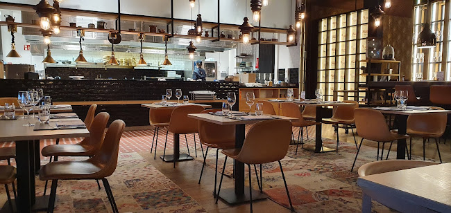 Karhumäentie 5, 01530 Vantaa