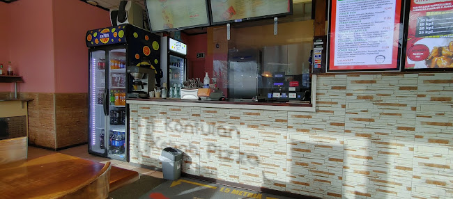 Opinii despre Kontulan Kebab Pizza în Helsinki - Ravintola-ala