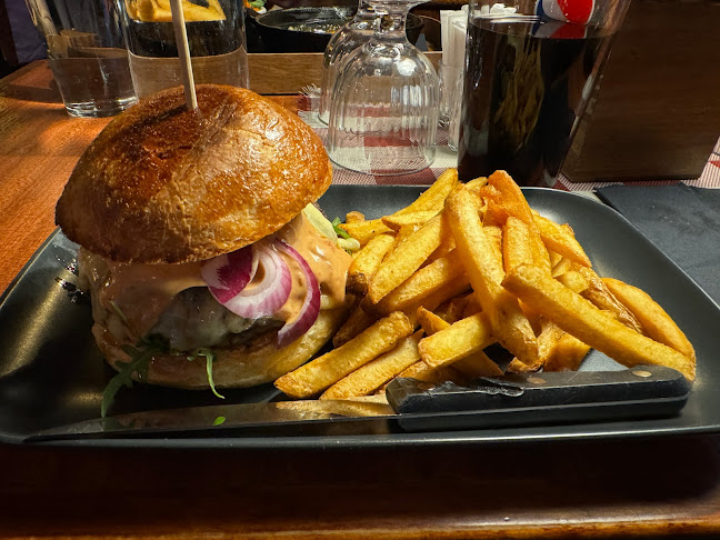 Kettu ja Kana - Ravintola-ala