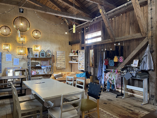 Makasiinin Puoti & Kahvila - Ravintola-ala