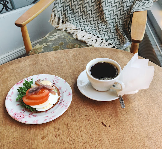 Opinii despre Kahvila Mokkasydän în Riihimäki - Ravintola-ala