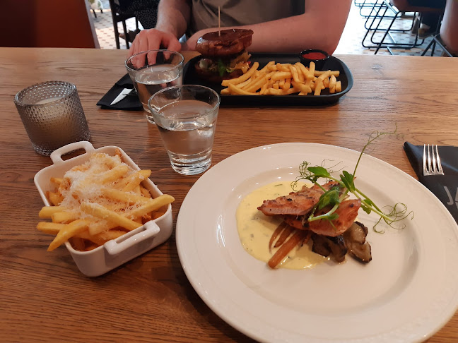 Jalo kitchen & lounge - Jyväskylä