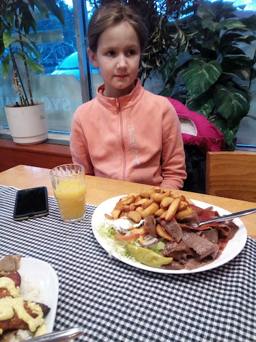 Comentarii opinii despre Vuosaaren Kebab Pizza