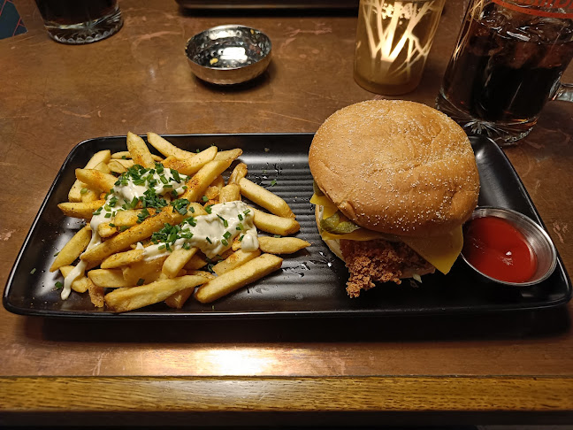 Amarillo, Kotka - Kotka