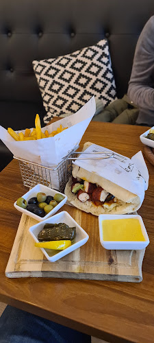 Randa Café Phone number