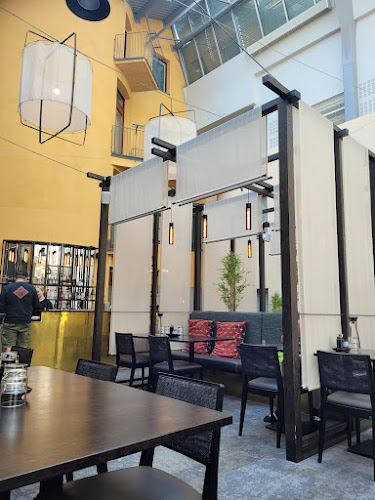 Golden Flower restaurant & lounge bar - Oulu