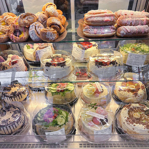 Comentarii opinii despre Heinosen Leipomo - Kahvila - myymälä Kanervala