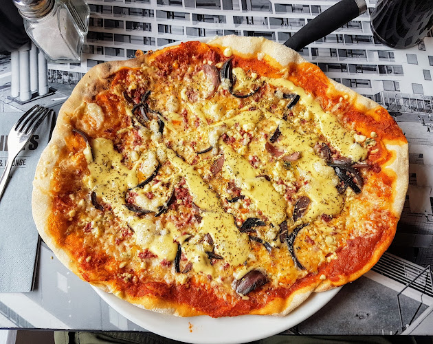 Wanda's Kitchen & Lounge - Vantaa