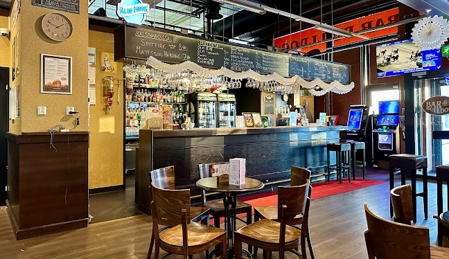 Comentarii opinii despre Bulldog Bar