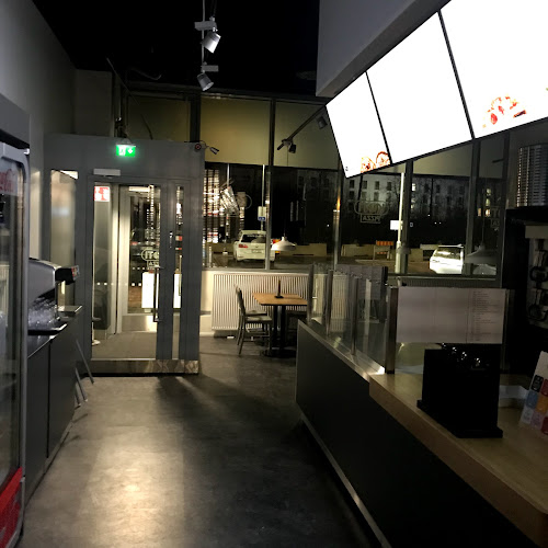 Kotipizza Suurpelto - Ravintola-ala