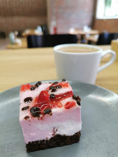 Äärellä kuppi + kattila - Ravintola-ala