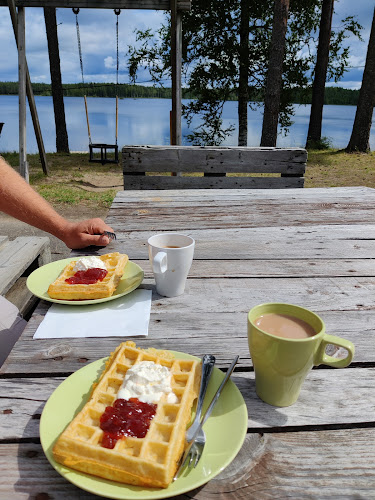 Menkijärven Rantakahvila (kesäkahvila)