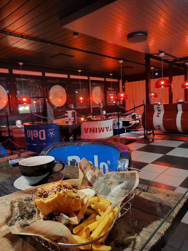 Comentarii opinii despre Bus Burger Salpakangas