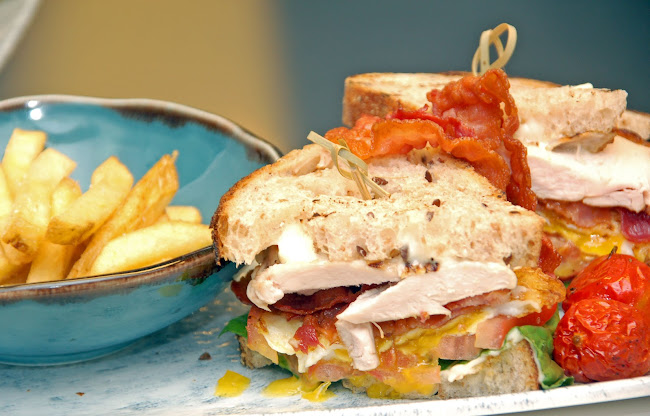 Opinii despre Hesperia Restaurant & Bar în Helsinki - Ravintola-ala