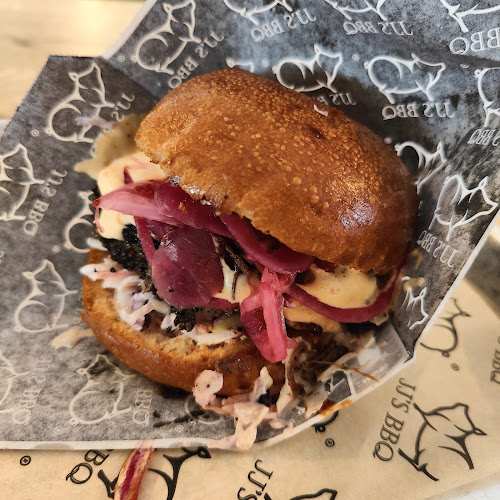 JJ's BBQ - Ravintola-ala