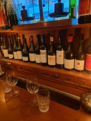 Viinibaari Apotek / Wine Bar Apotek - Ravintola-ala