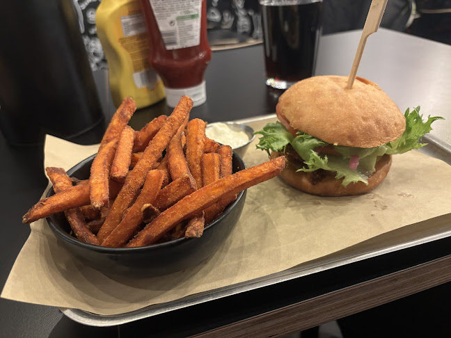 RUOK Burger Ruka - Ravintola-ala