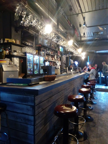 Bar&Cafe Volum - Ravintola-ala