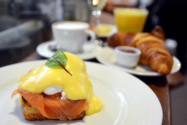 4 Vuodenaikaa - Ravintola-ala